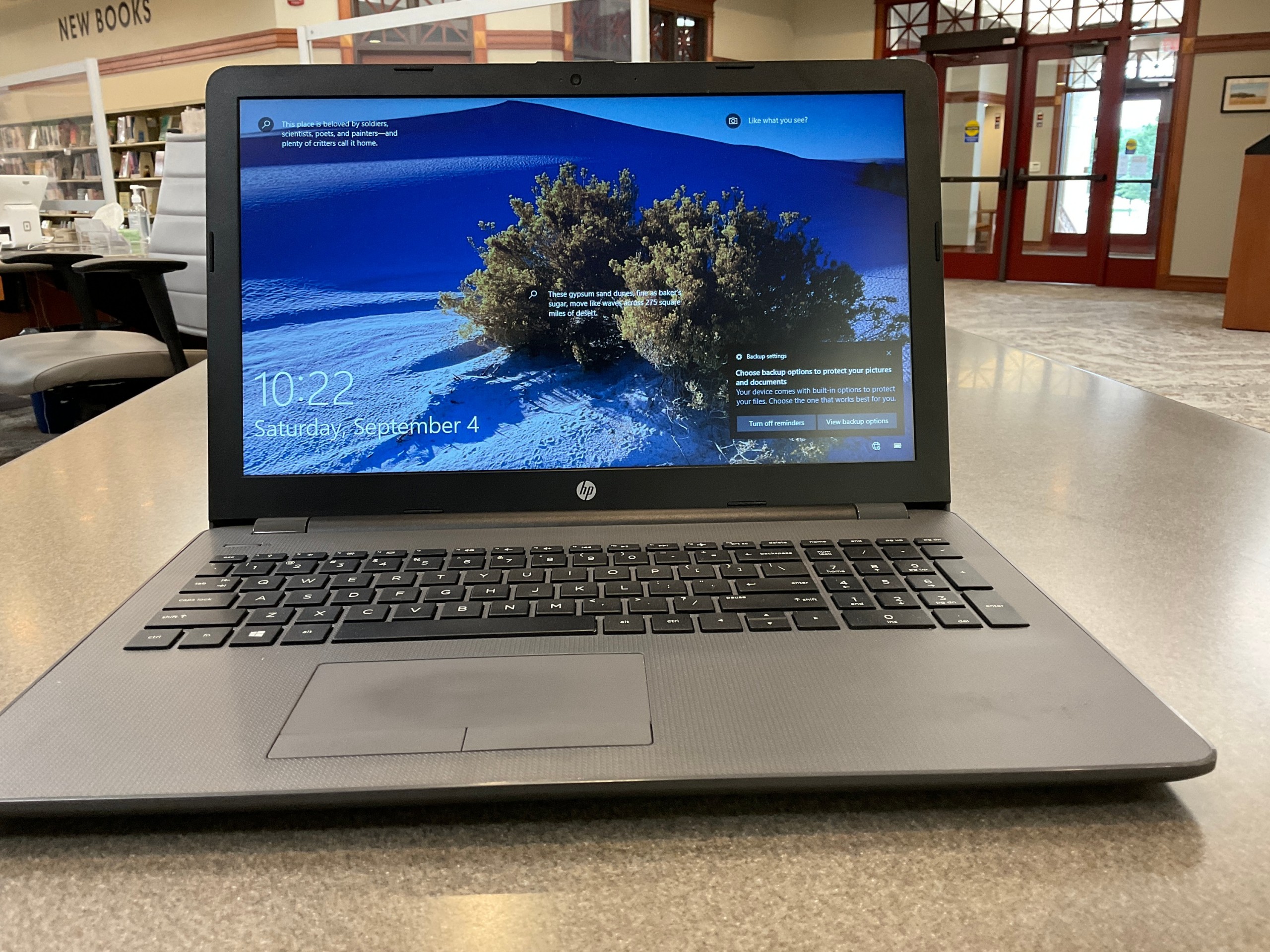 picture of a laptop